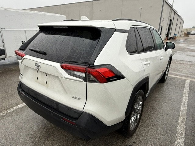 2022 Toyota RAV4 XLE Premium