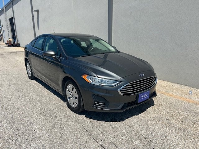 2019 Ford Fusion S