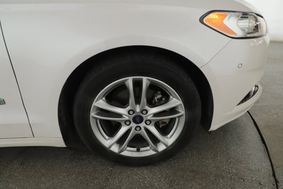 2016 Ford Fusion Titanium Hybrid