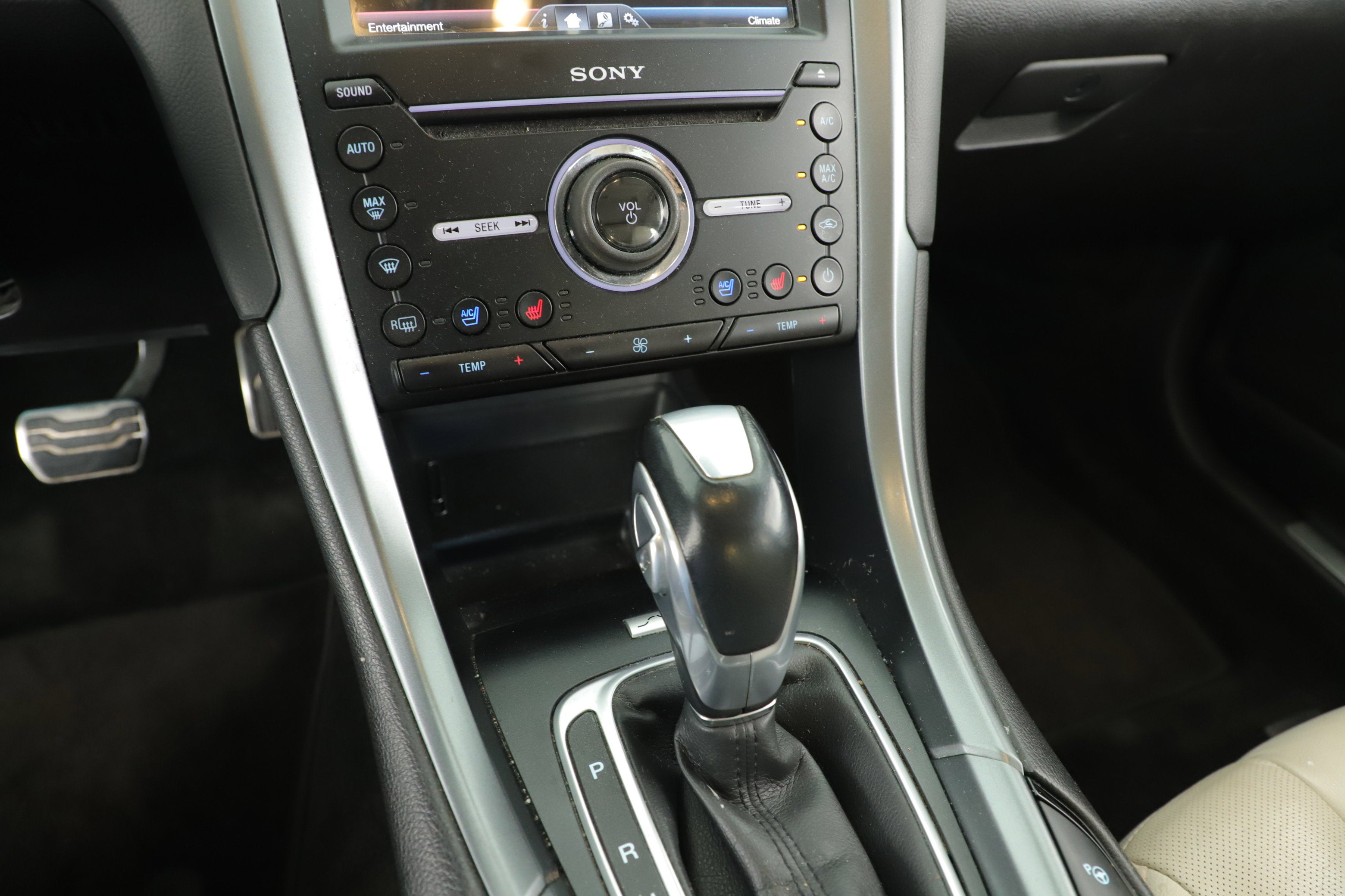 2016 Ford Fusion Titanium Hybrid