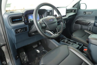 2025 Ford Maverick Lobo Standard