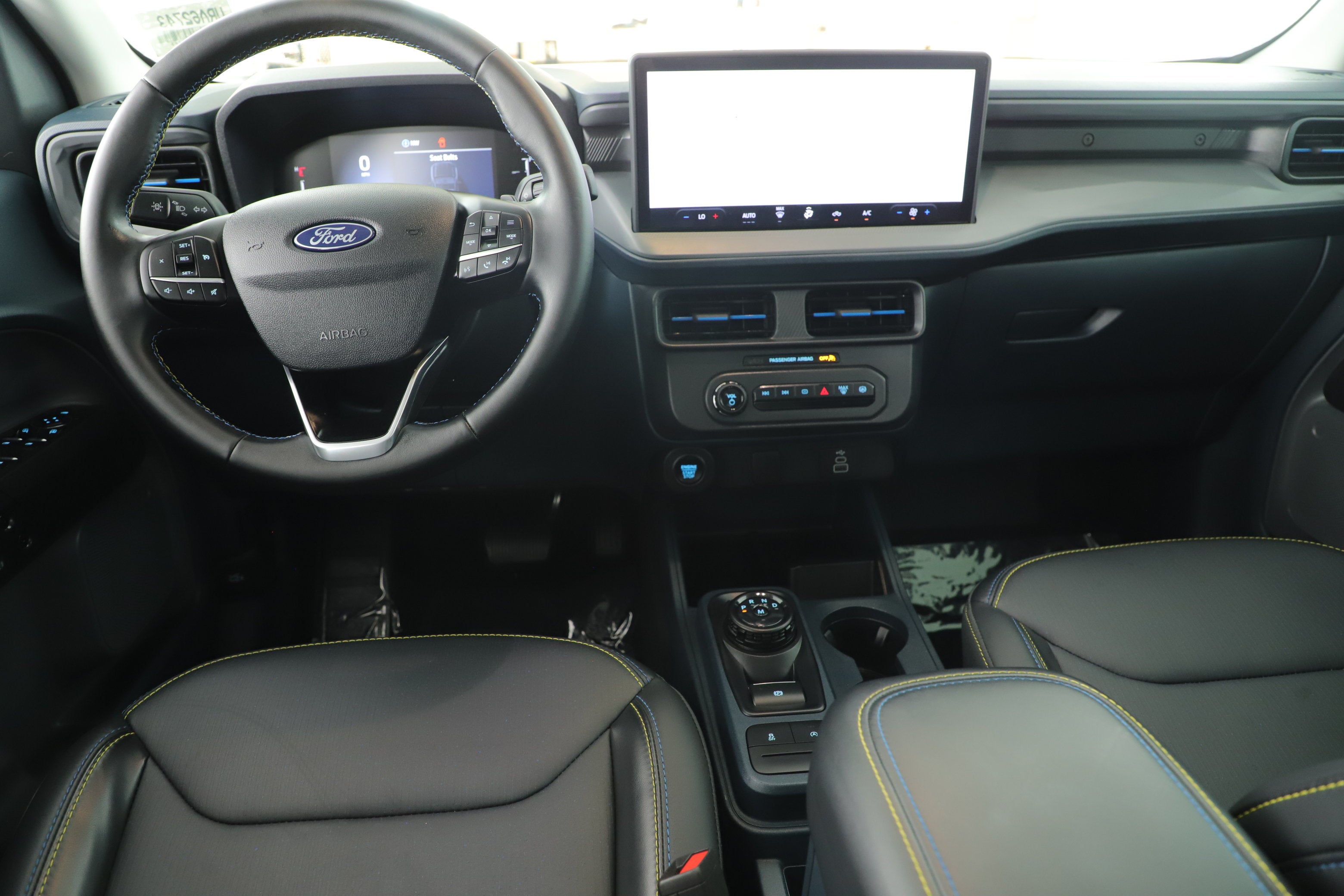 2025 Ford Maverick Lobo Standard