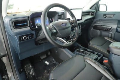 2025 Ford Maverick Lobo Standard