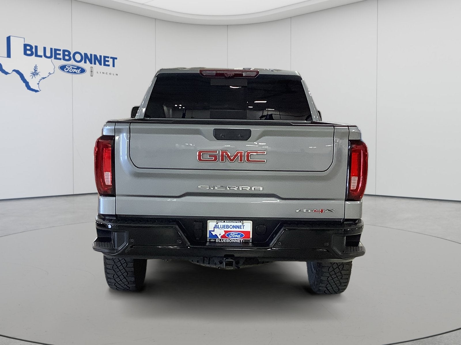 2025 GMC Sierra 1500 AT4X