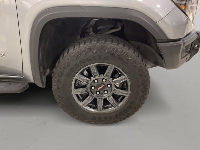 2025 GMC Sierra 1500 AT4X