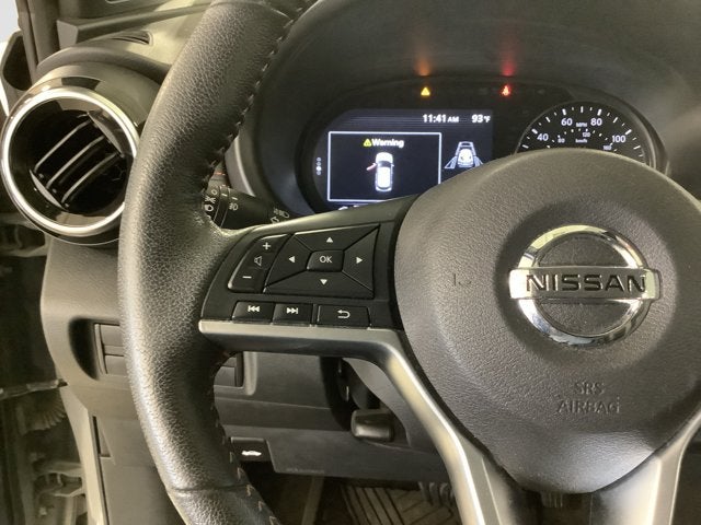 2021 Nissan Kicks SR