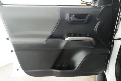 2022 Toyota Tacoma 4WD SR5