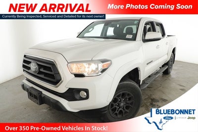2022 Toyota Tacoma 4WD SR5