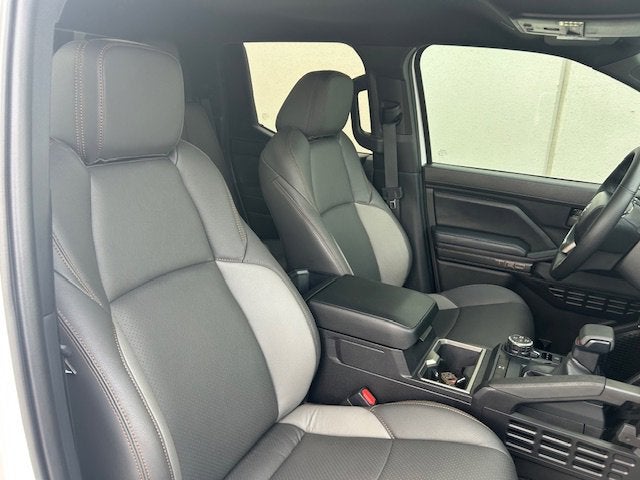 2025 Toyota Tacoma 4WD SR5