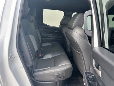 2025 Toyota Tacoma 4WD SR5