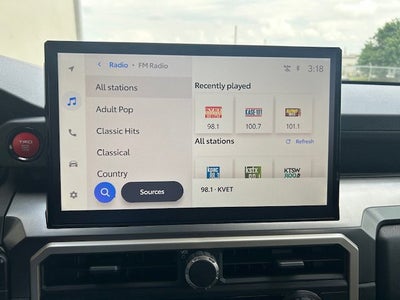 2025 Toyota Tacoma 4WD SR5