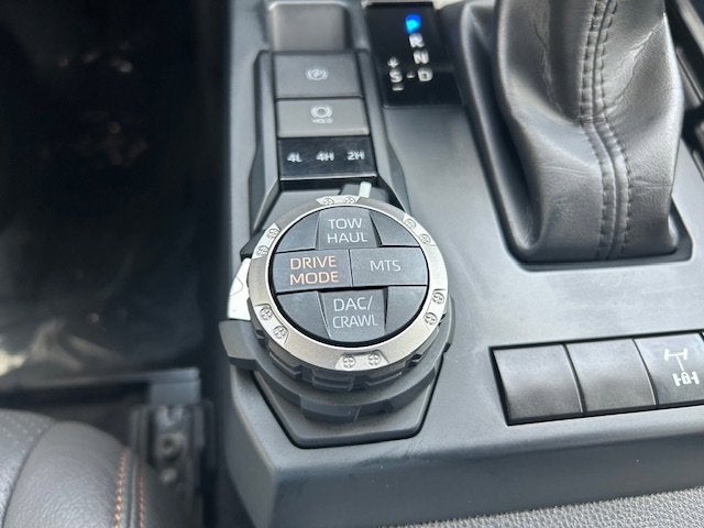 2025 Toyota Tacoma 4WD SR5