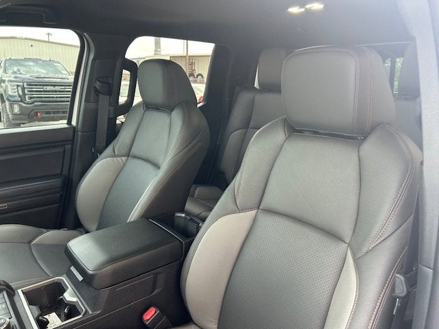 2025 Toyota Tacoma 4WD SR5