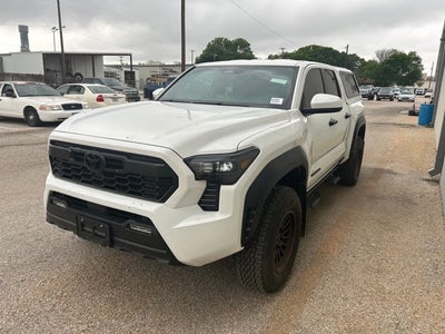 2025 Toyota Tacoma 4WD SR5