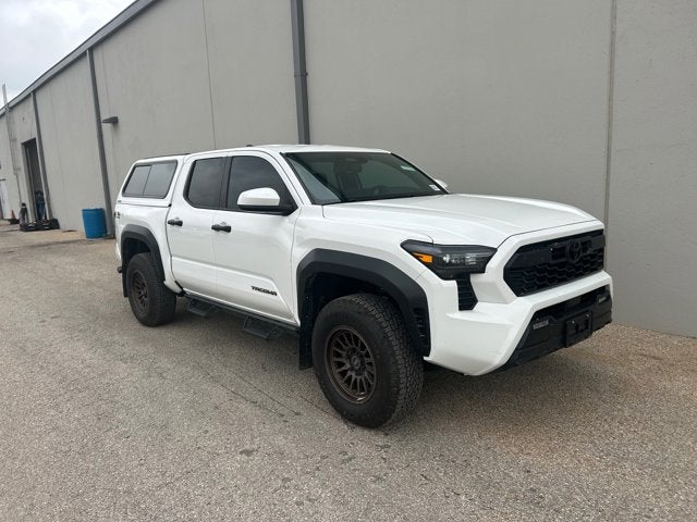 2025 Toyota Tacoma 4WD SR5