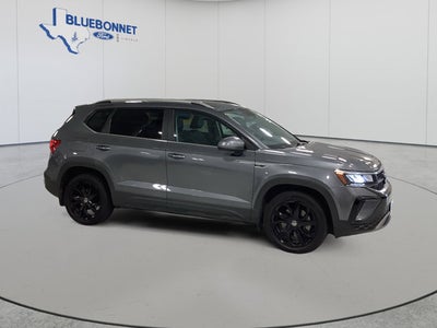 2022 Volkswagen Taos SE