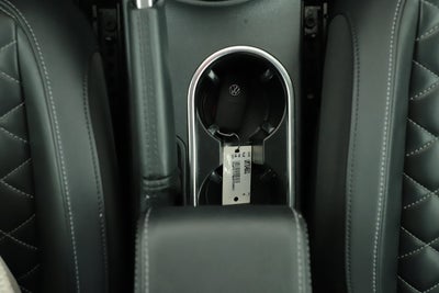 2019 Volkswagen Beetle Base