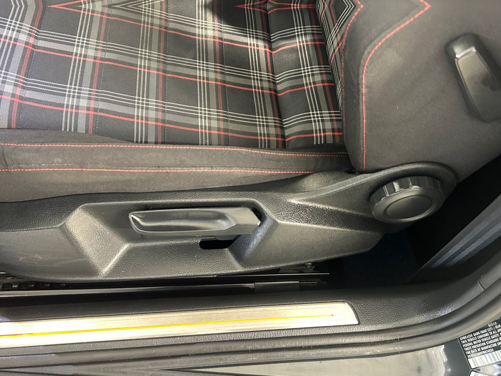 2015 Volkswagen Golf GTI Base