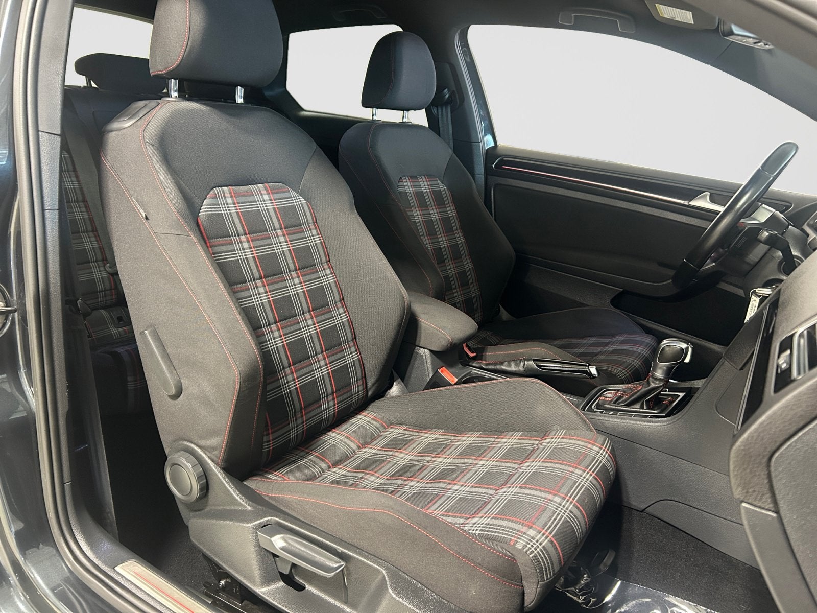 2015 Volkswagen Golf GTI Base