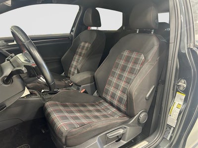 2015 Volkswagen Golf GTI Base