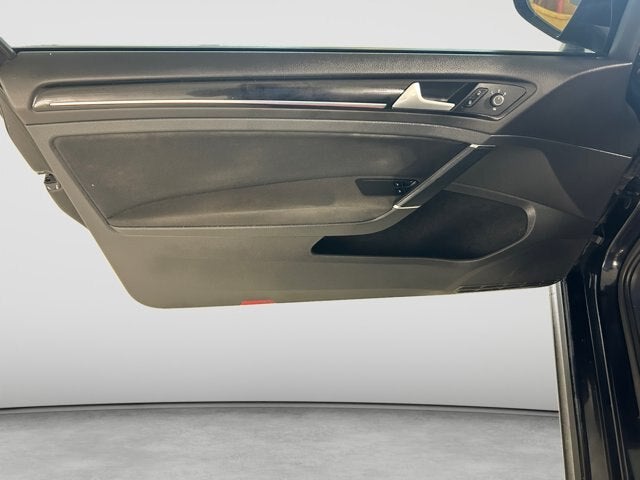 2015 Volkswagen Golf GTI Base