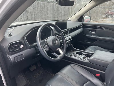2023 Honda Pilot EX-L 8 Passenger