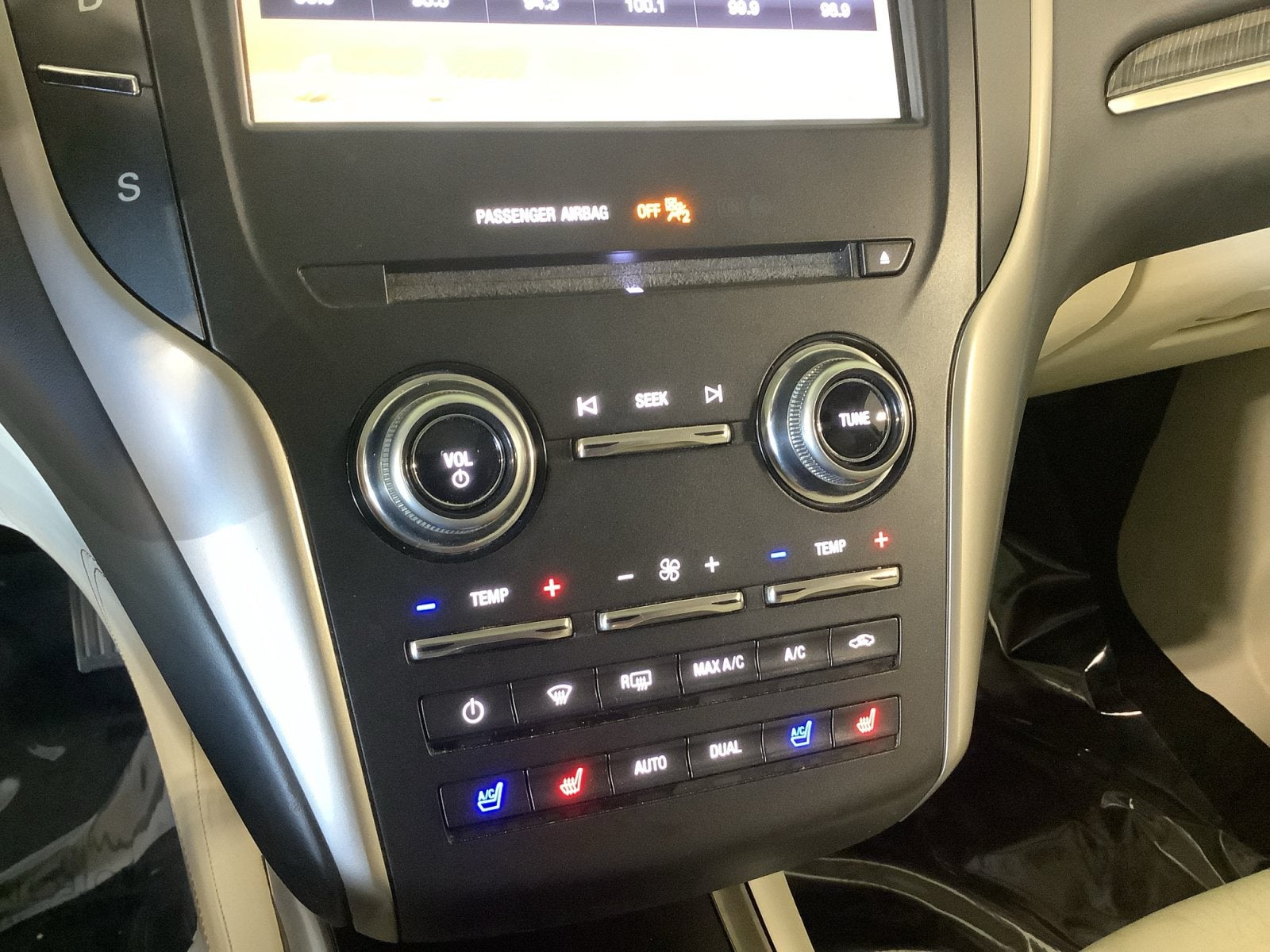 2017 Lincoln MKC Black Label