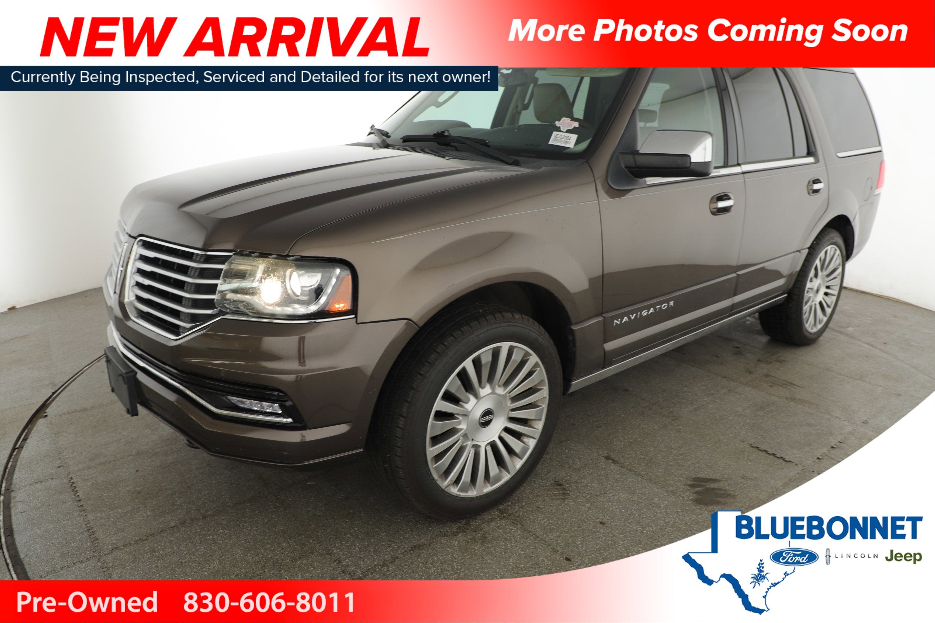 2015 Lincoln Navigator Base