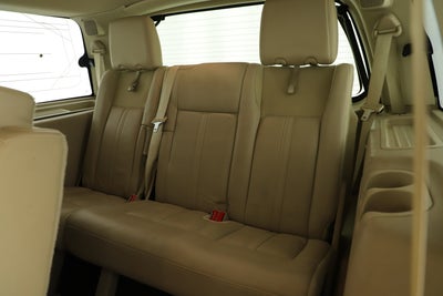 2015 Lincoln Navigator Base