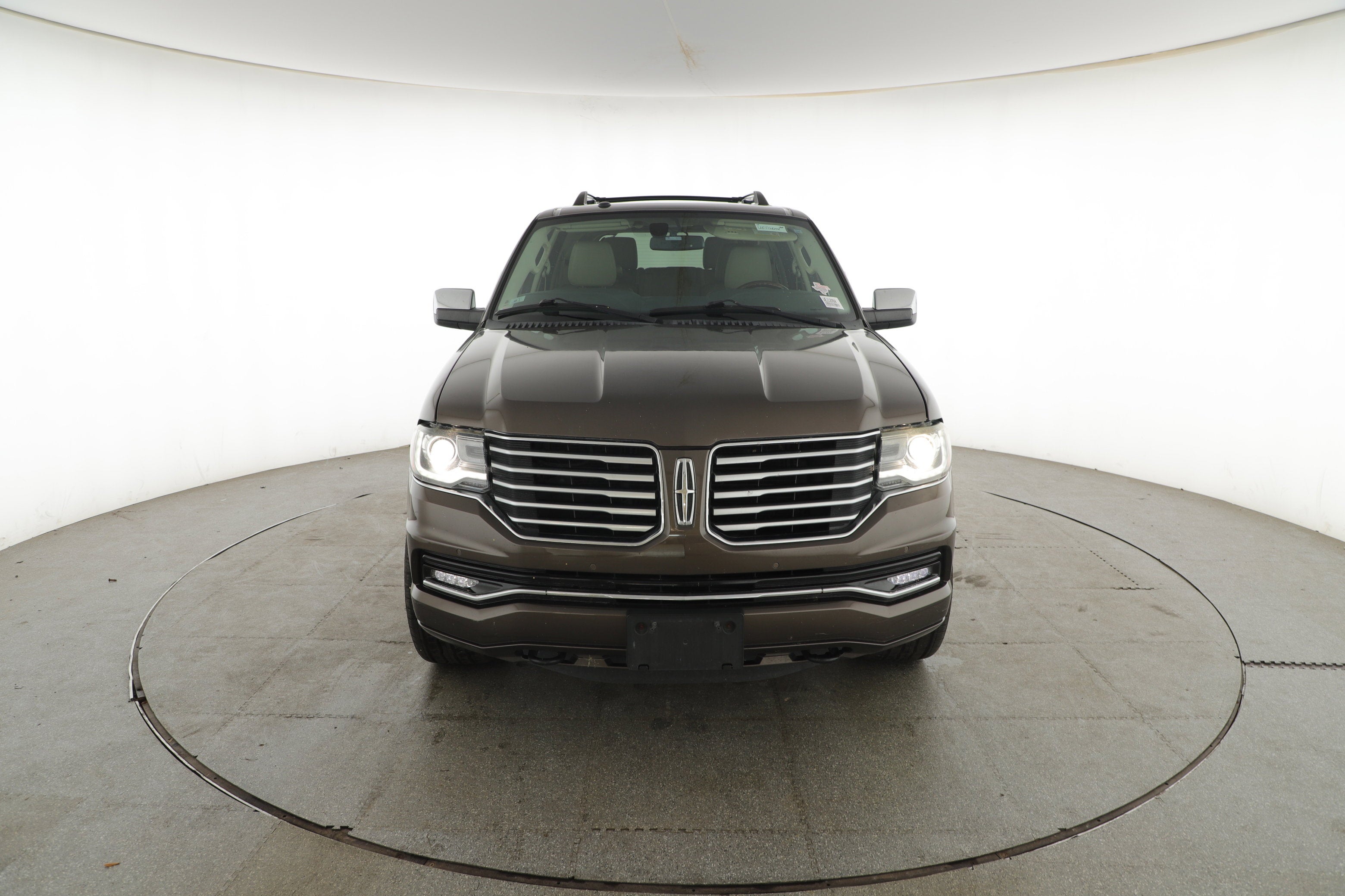 2015 Lincoln Navigator Base