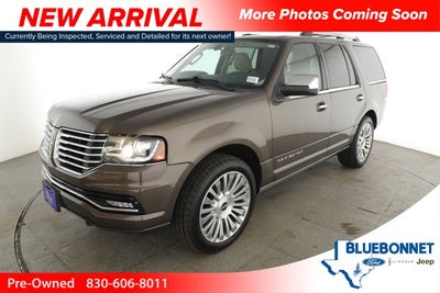 2015 Lincoln Navigator Base