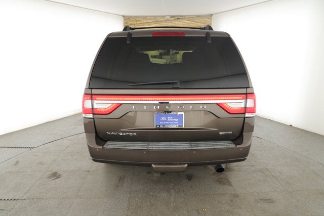 2015 Lincoln Navigator Base