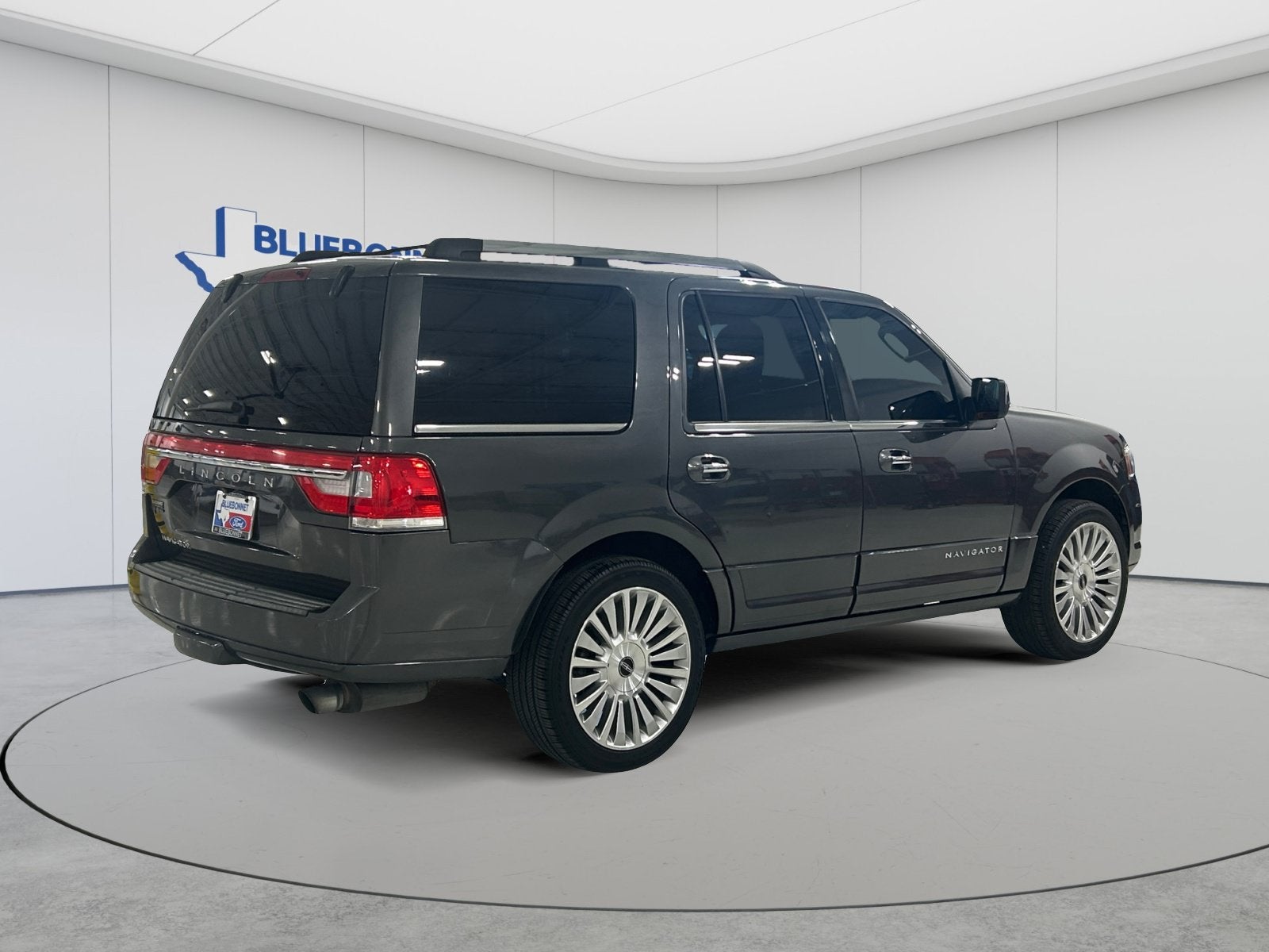 2017 Lincoln Navigator Select