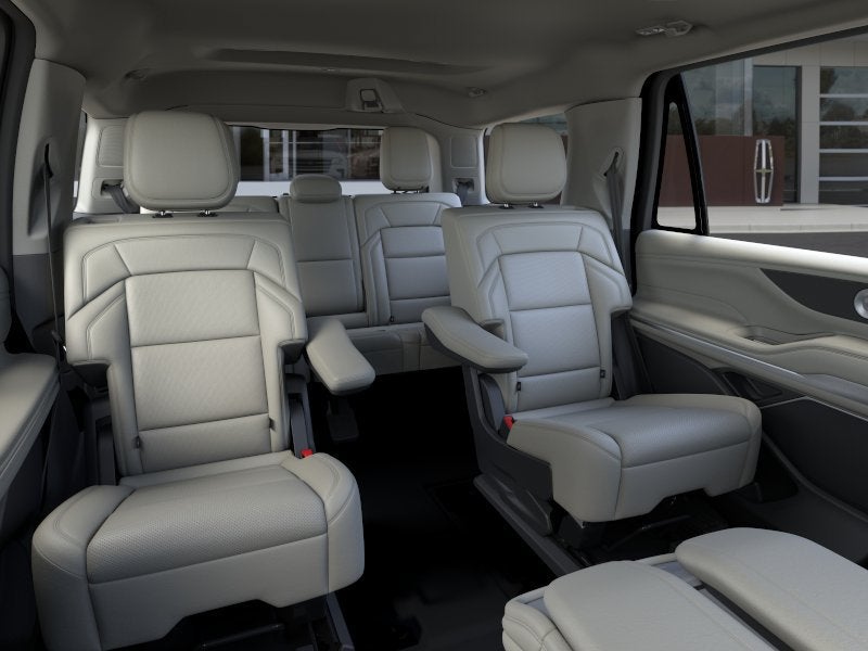 2026 Lincoln Navigator Premiere