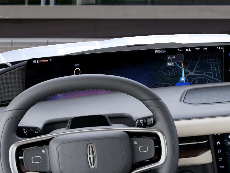2027 Lincoln Navigator Premiere