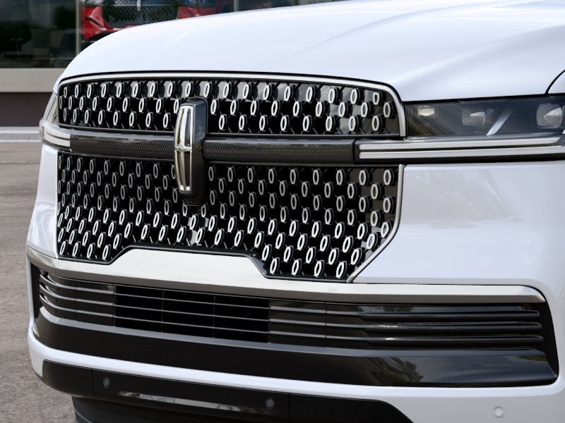 2027 Lincoln Navigator Premiere