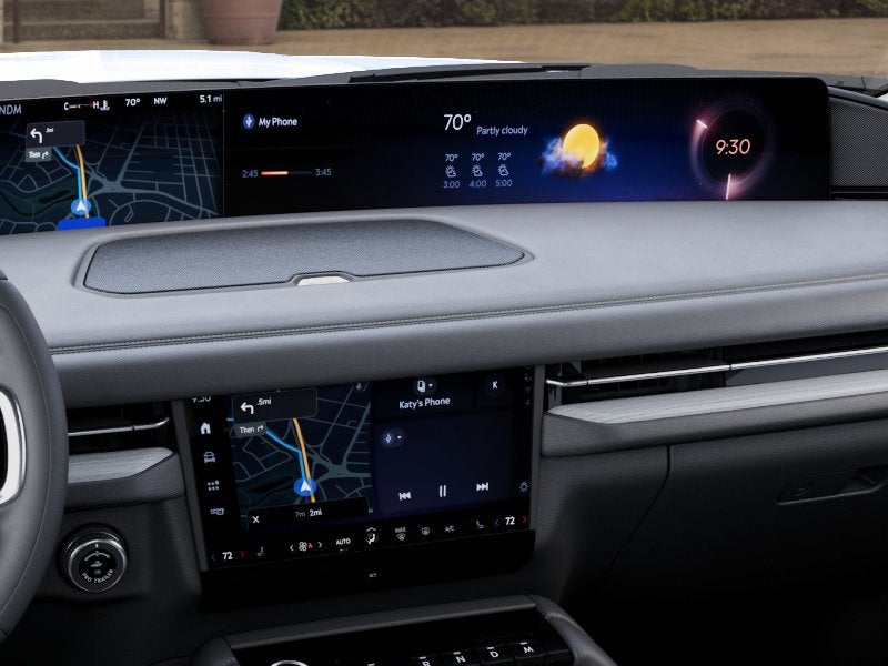 2027 Lincoln Navigator Premiere