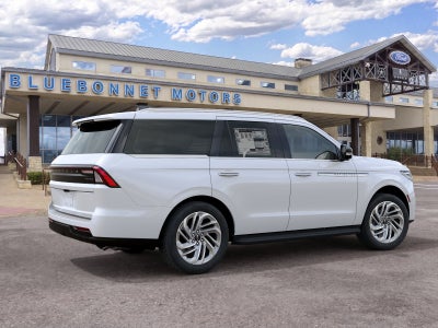 2027 Lincoln Navigator Premiere