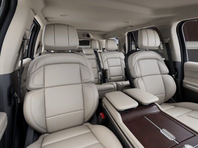 2027 Lincoln Navigator Premiere