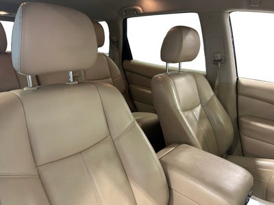 2017 Nissan Pathfinder SL