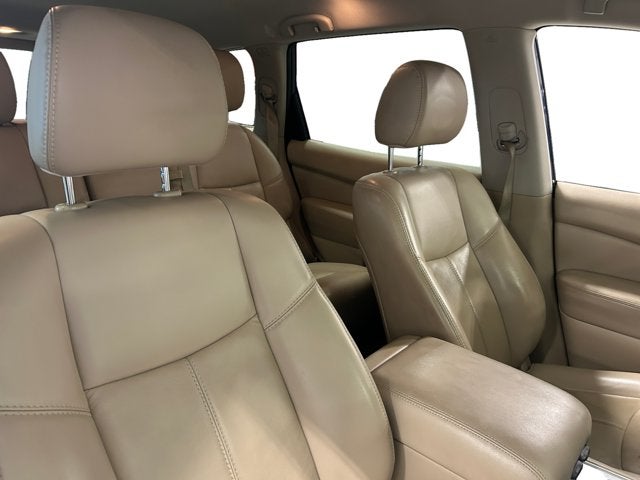 2017 Nissan Pathfinder SL