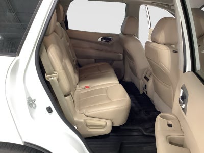 2017 Nissan Pathfinder Platinum