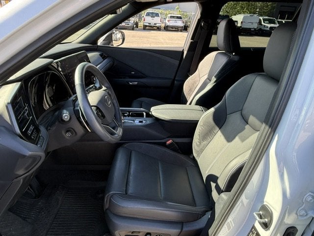 2024 Lexus TX Luxury