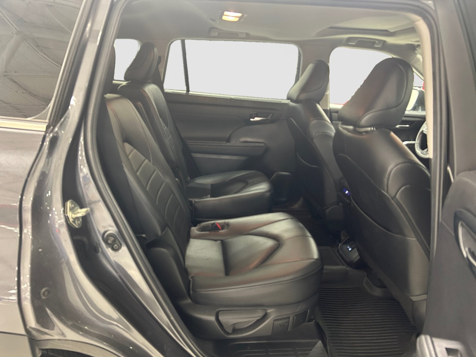2023 Toyota Highlander XL