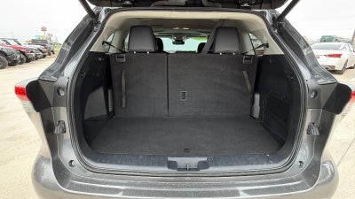 2023 Toyota Highlander XL