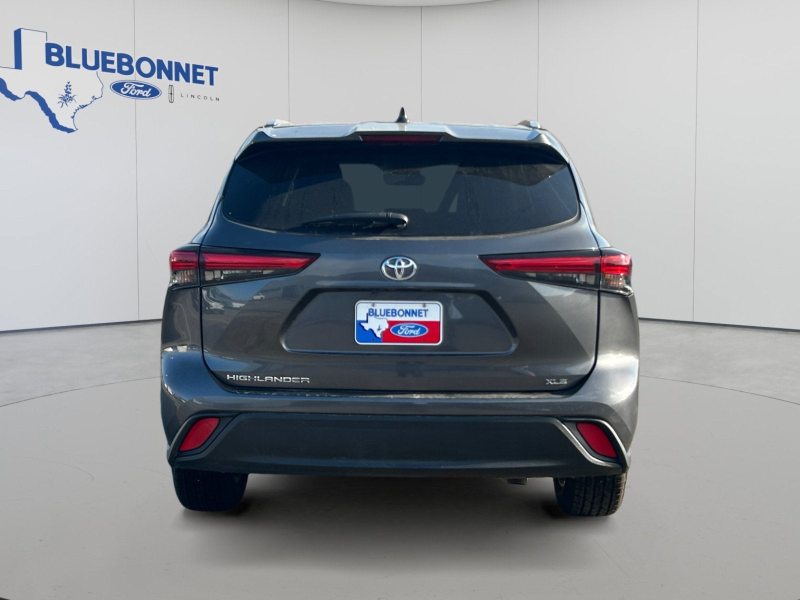 2023 Toyota Highlander XL