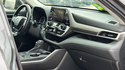 2023 Toyota Highlander XL