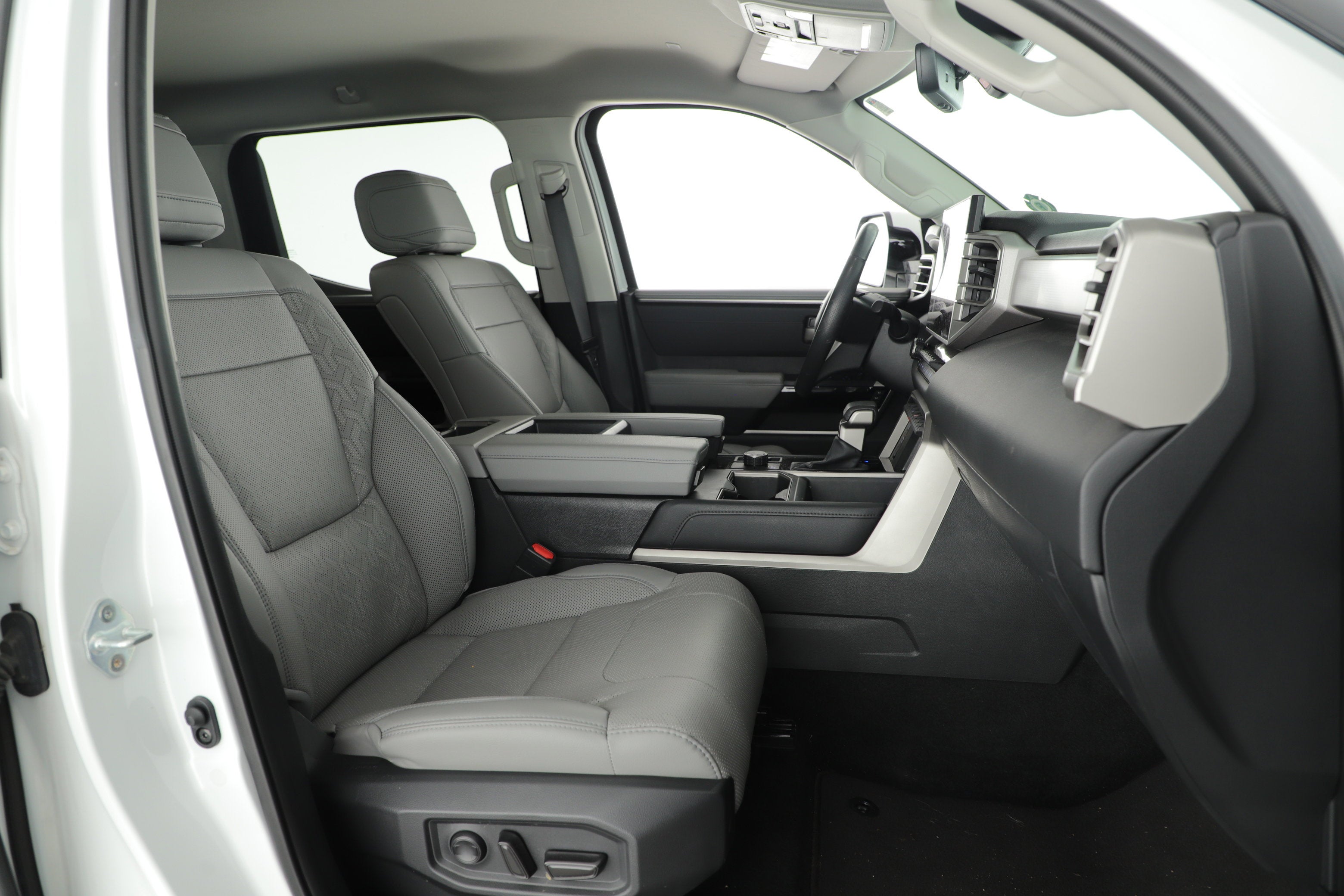 2023 Toyota Tundra 4WD Limited