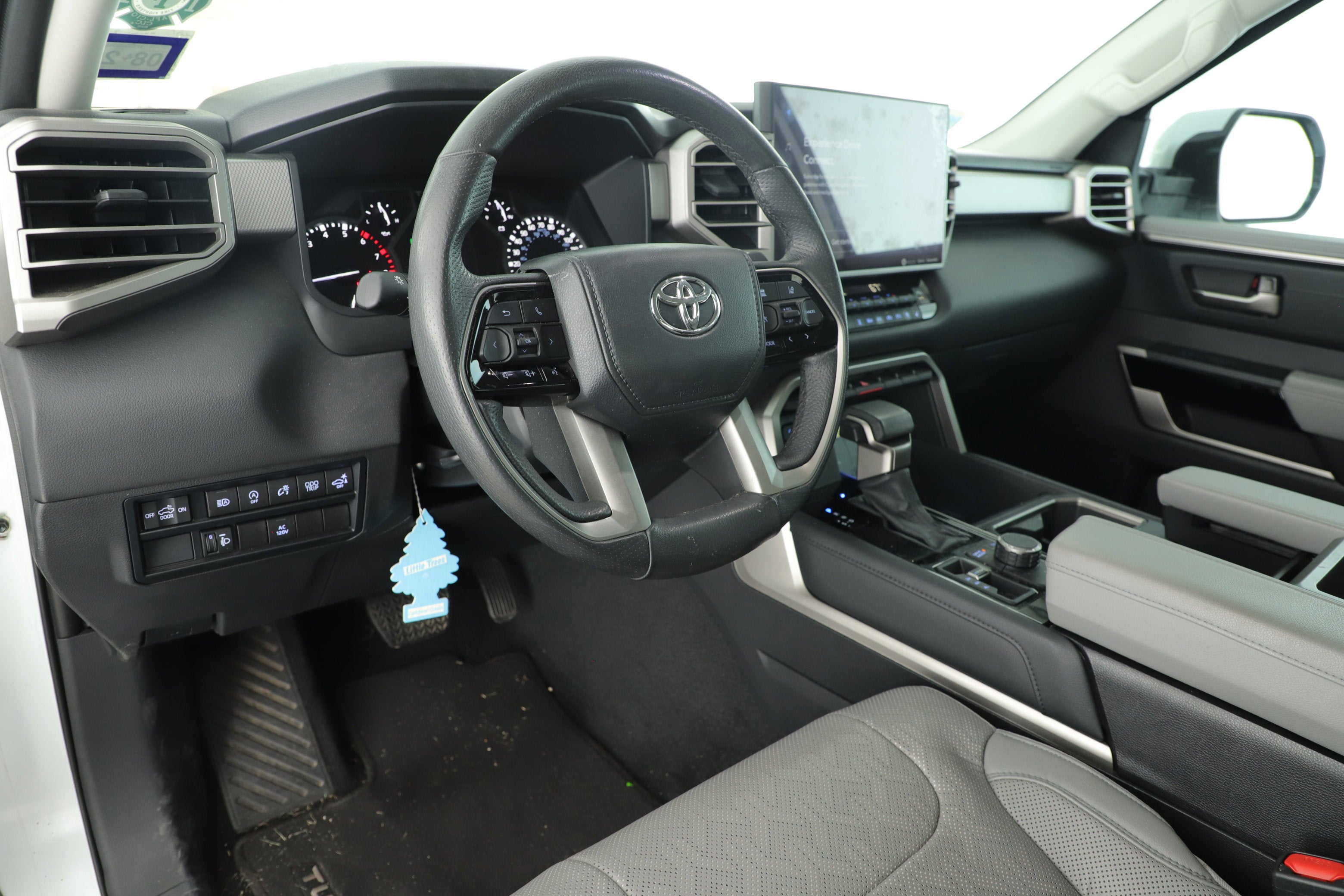 2023 Toyota Tundra 4WD Limited