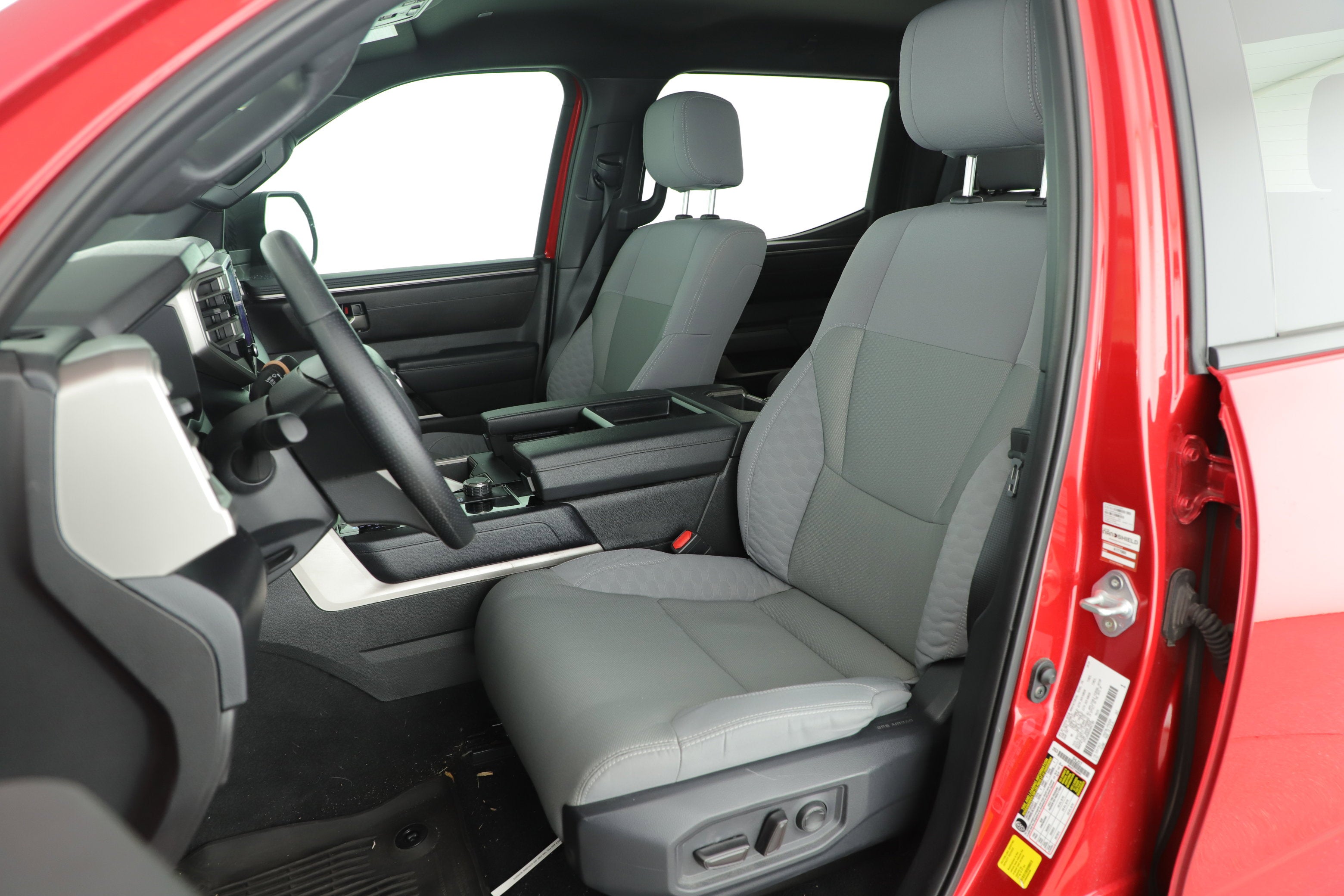 2025 Toyota Tundra 2WD SR5